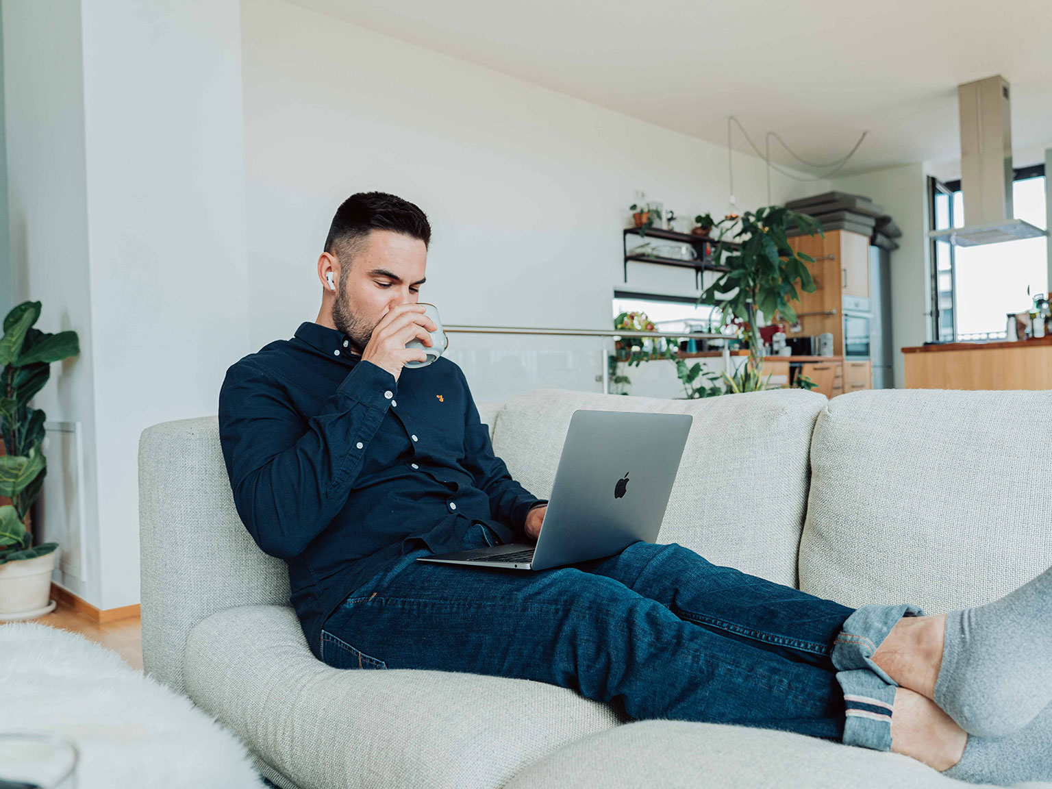 top tips to maintain healthy work life